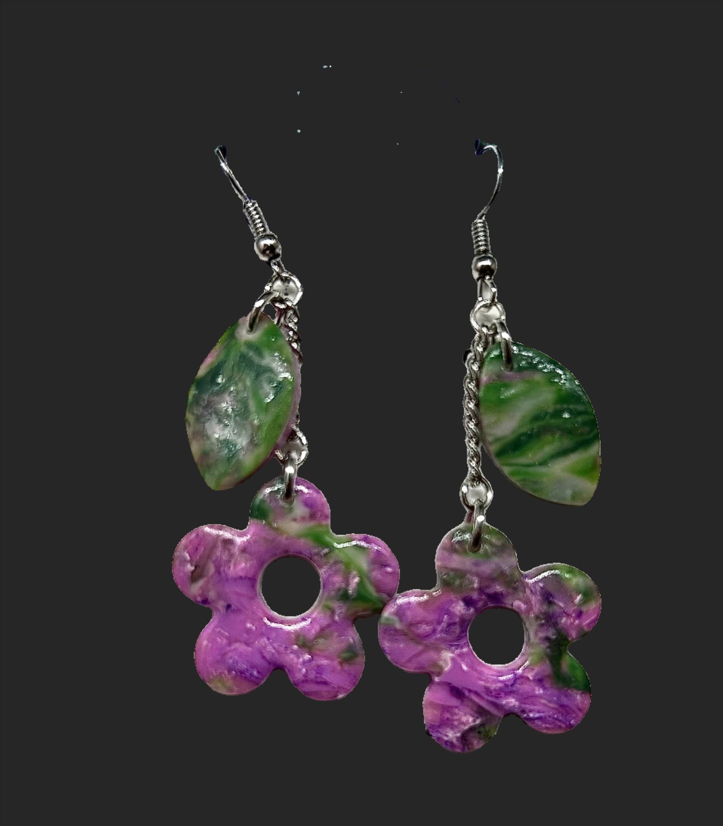 Purple Daisy Chain Dangle Earrings with Leaf